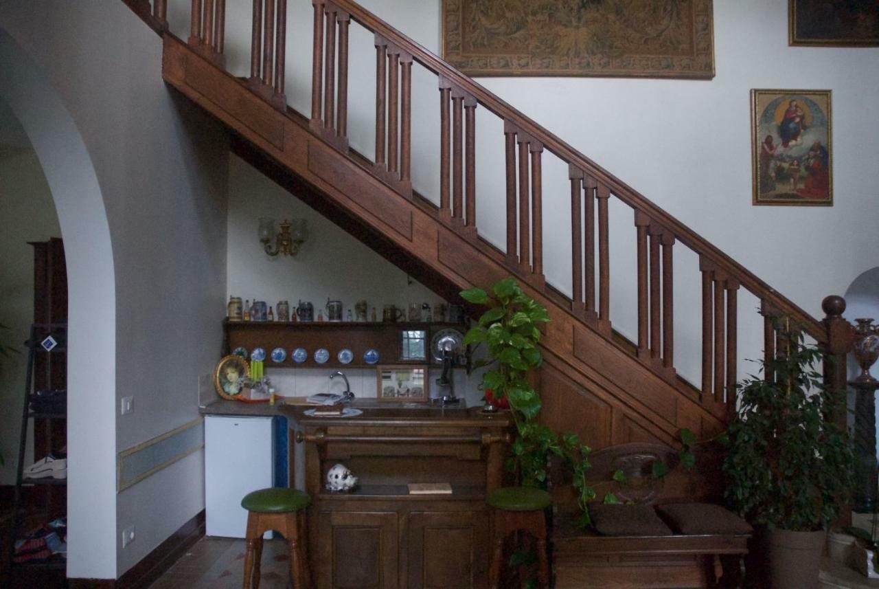 Le Clos Des Cedres B&B Ла-Рошфуко Екстер'єр фото